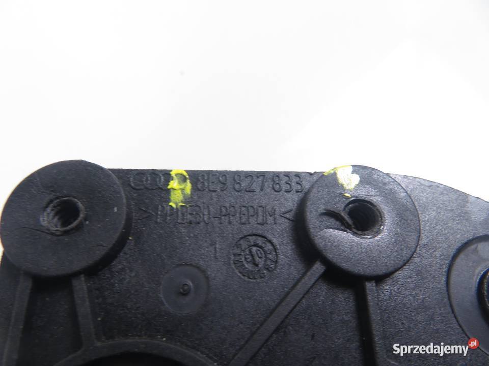 ZAMEK KLAPY AUDI A4 B6 Avant 8E5 8E9827520 osobowe