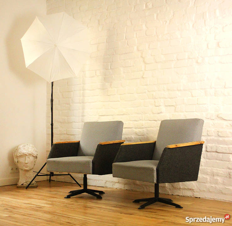 FOTELE FOTEL OBROTOWY PRL lata 506070 renowacji wielkopolskie