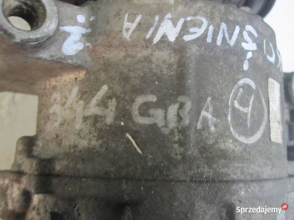 AUDI A4 B6 sprężarka klimatyzacji 4472208412 Kielce