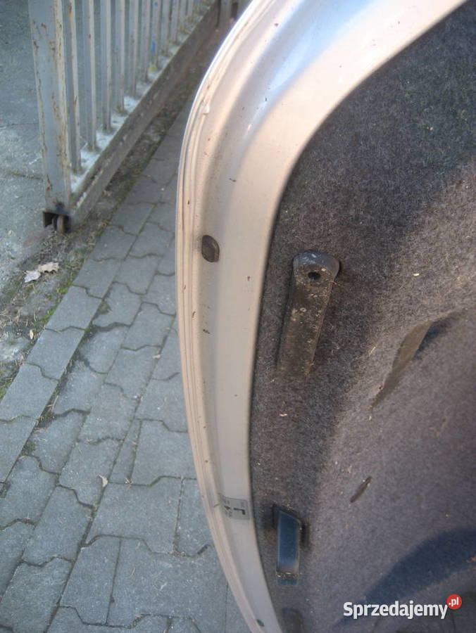 audi a4 b8 sedan 0811r klapa pokrywa bagażnika Rakoniewice