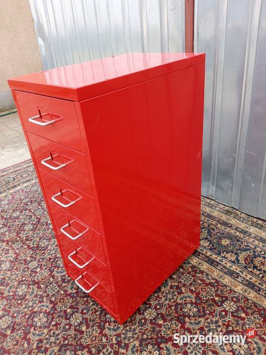 Szafkę sprzedam Borówno