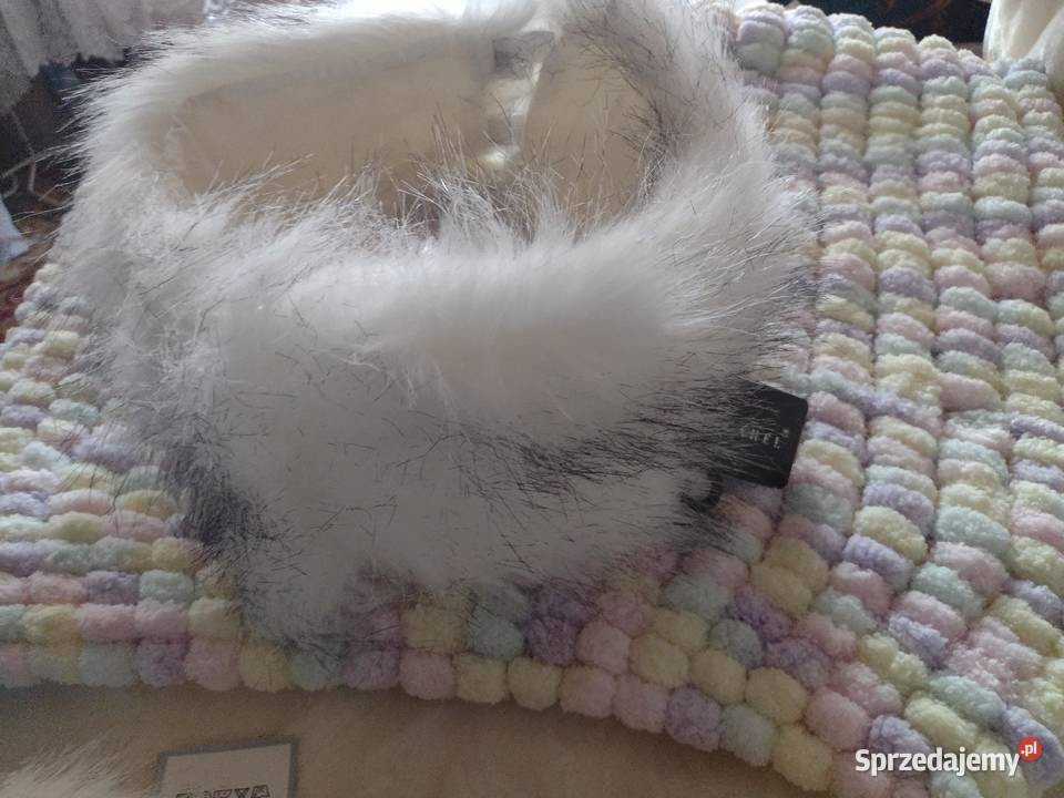 Wytworna FUTRZANA OPASKA zimowa z LondynuNOWA