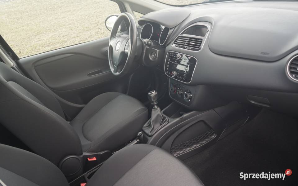 Sprzedam Punto z grudnia 2014 Bezwypadkowy sprzedam