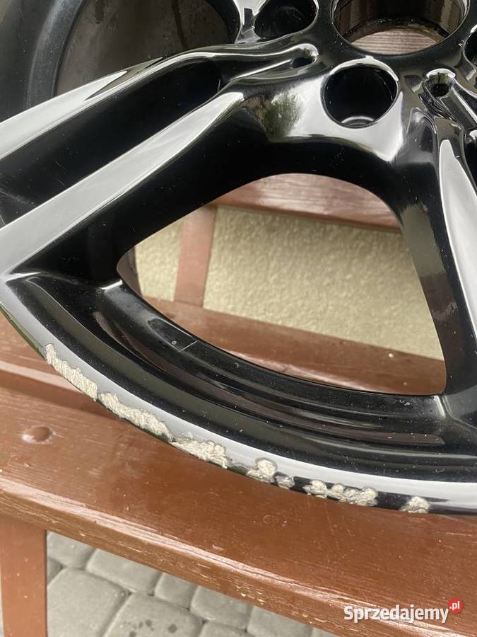BMW F20 F21 F22 F23 8x18 ET45 felga aluminiowa Lubochnia