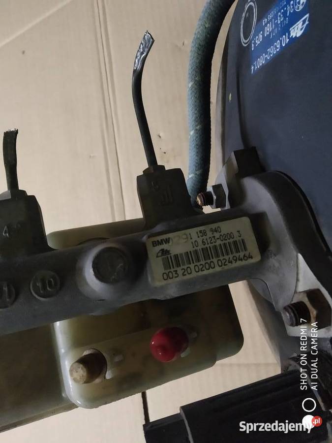 BMW E36 18 servo 343311609759 pompaczujnik Układ hamulcowy