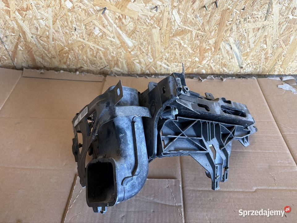 Bmw f10 zamek maski lewy kół