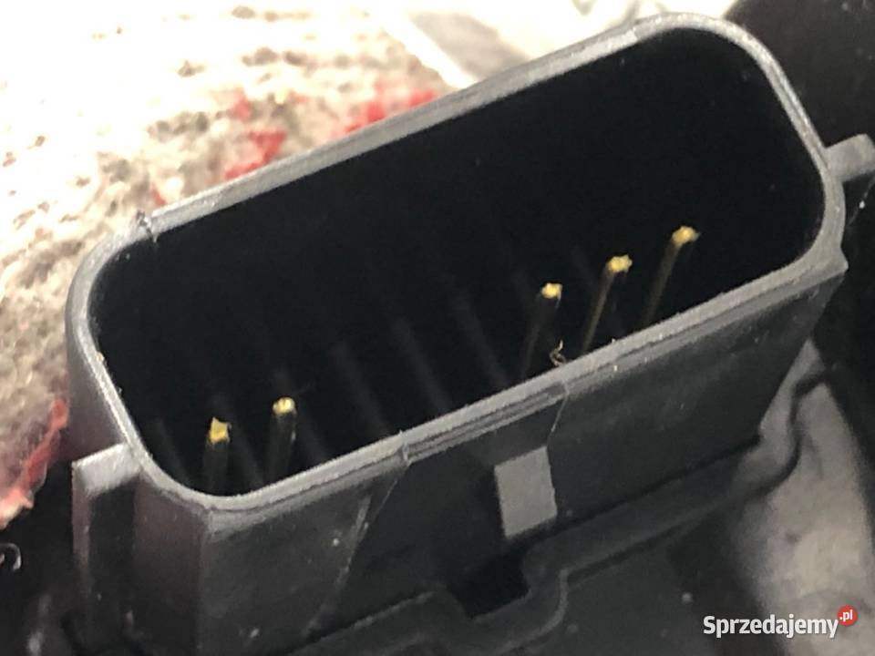 ZAMEK DRZWI PRAWY PRZÓD FORD FOCUS IV Hatchback