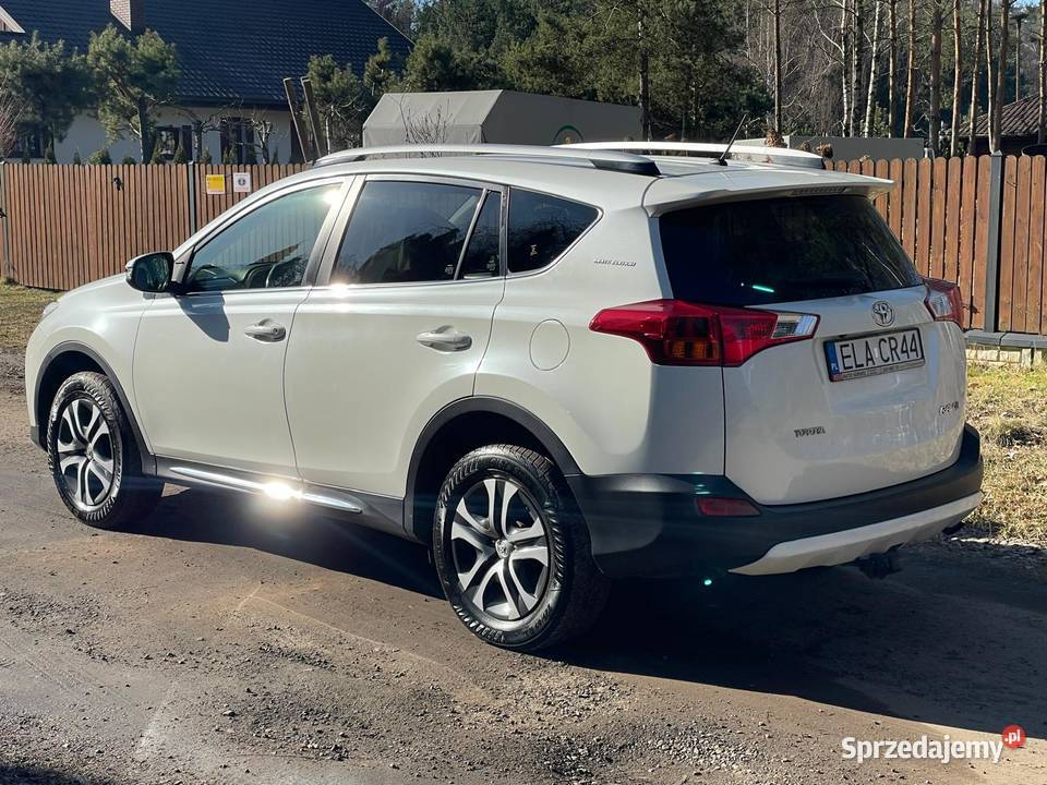 TOYOTA RAV4 20 D4D BIAŁA PERŁA światła przeciwmgielne