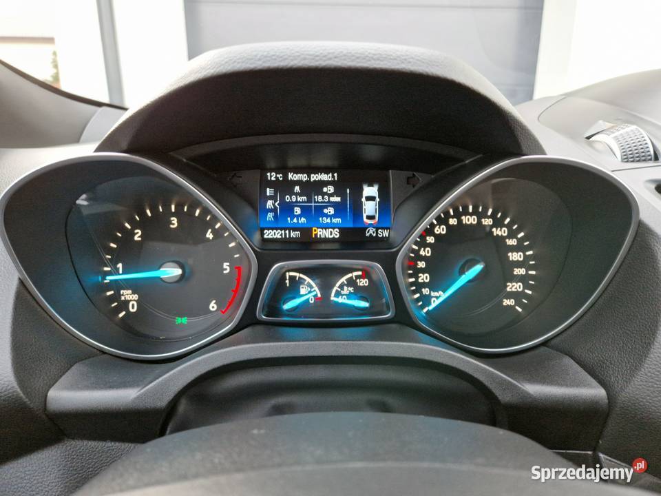 Piękny Ford Kuga ST LINE 20 DIESEL AUTOMAT W czujnik parkowania Żyrardów sprzedam