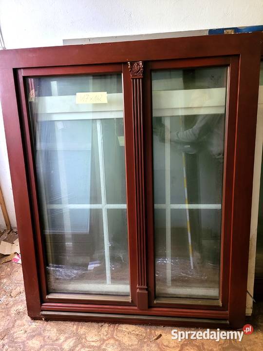 okno drewniane 117x142 dwuskrzydłowe szyba sprzedam