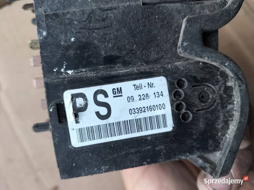 WŁĄCZNIK PRZEŁĄCZNIK ŚWIATEŁ OPEL VECTRA B