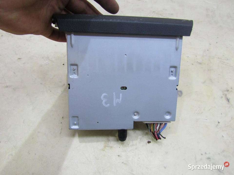 ODTWARZACZ PŁYT CD DVD CZYTNIK MAZDA 3 BM BN Wyposażenie wnętrza