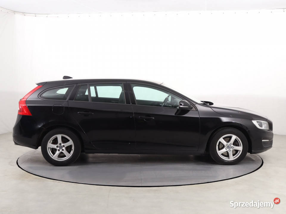 Volvo V60 D4 20 Rok produkcji 2017 śląskie Katowice