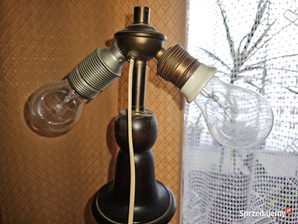 Lampa stojąca 80letniaDrewniana z Warszawa