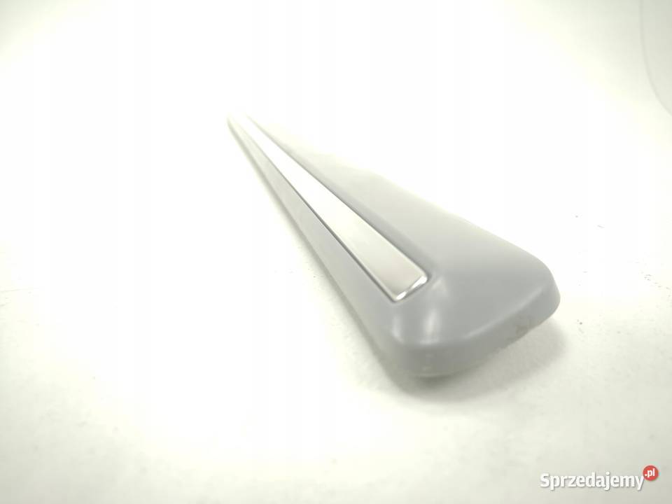 LISTWA DRZWI PRAWY TYŁ KIA CARNIVAL 2005 NOWA