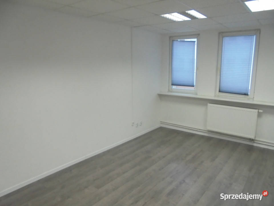 Wynajme pomieszczenia biurowe 3Maja 44 Słupsk 17m2 sprzedam