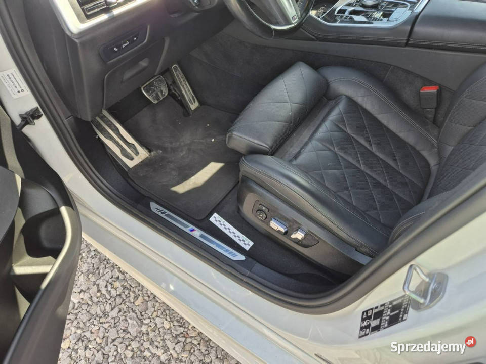 BMW X6 G06 2019 Komorniki