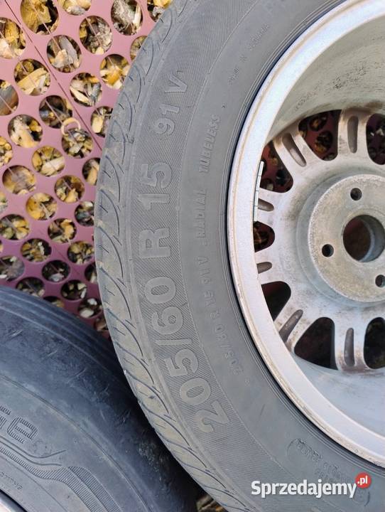 Audi 80 B4 Felgi aluminiowe Speedline 4x108 7x15 Dębica