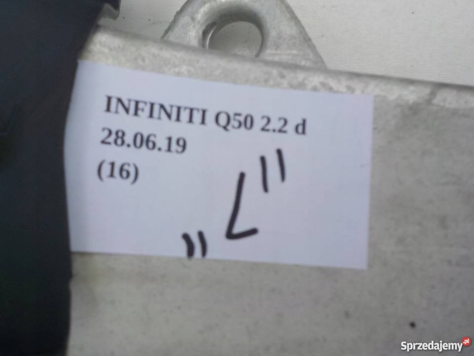 ZWROTNICA PRZÓD PRAWA LEWA INFINITI Q50 22d osobowe