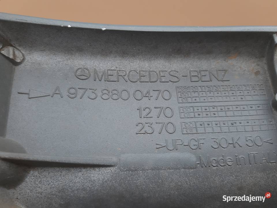 MERCEDES ATEGO OKULAR REFLEKTORA LEWY ZDERZAK Zderzaki lubuskie Trzciel