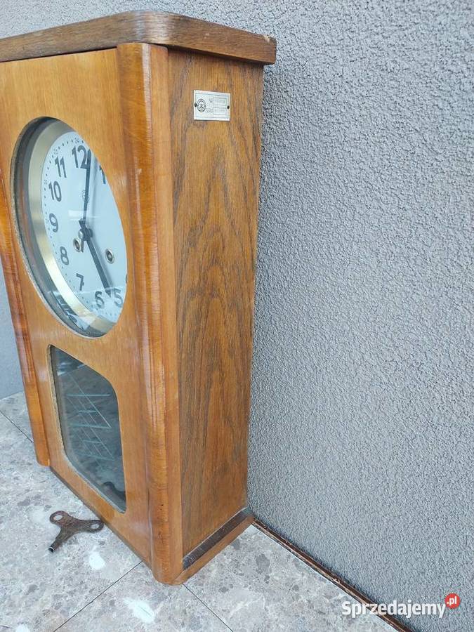 156 Stary zegar ścienny Metron 1960r PRL sprawny Tczew sprzedam