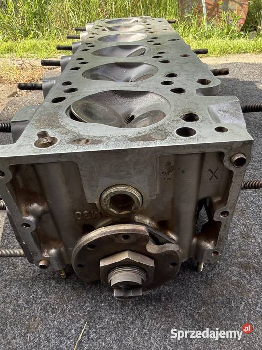 Głowica bmw e23 e24 e28 1277358 Mszana