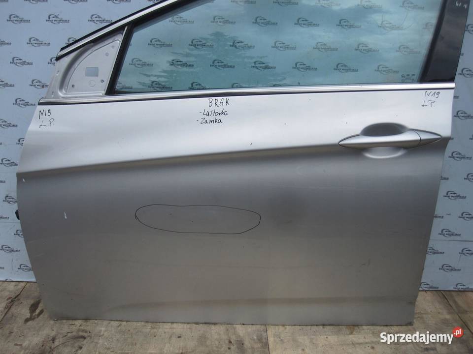 HYUNDAI i40 13r drzwi lewe przód sprzedam