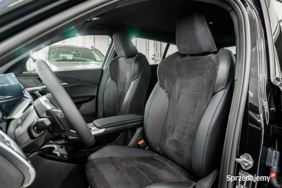 BMW iX2 iX2 eDrive20 Dostępne ręki isofix łódzkie Łódź