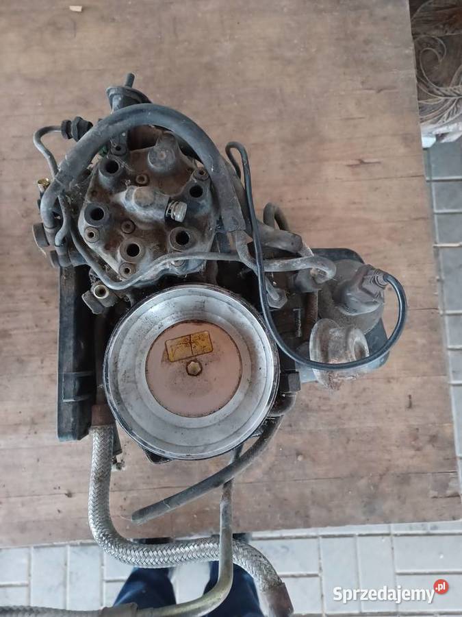 Audi 100 c3 200 c3 22 turbokjetronic 0 438 100 Rok produkcji 1990 Kolektory ssące Grudziądz sprzedam
