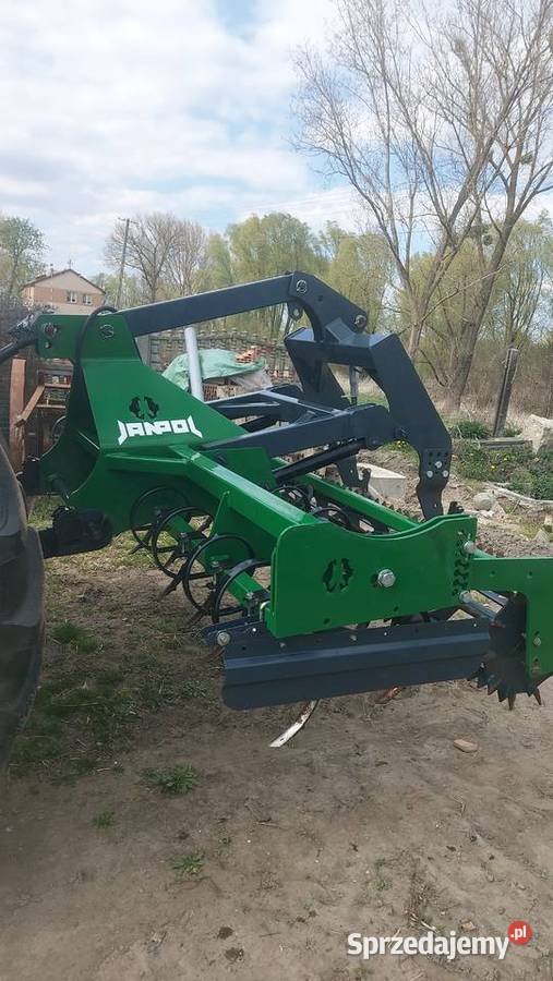 Agregat uprawowo siewny talerzowka pług nieuszkodzony