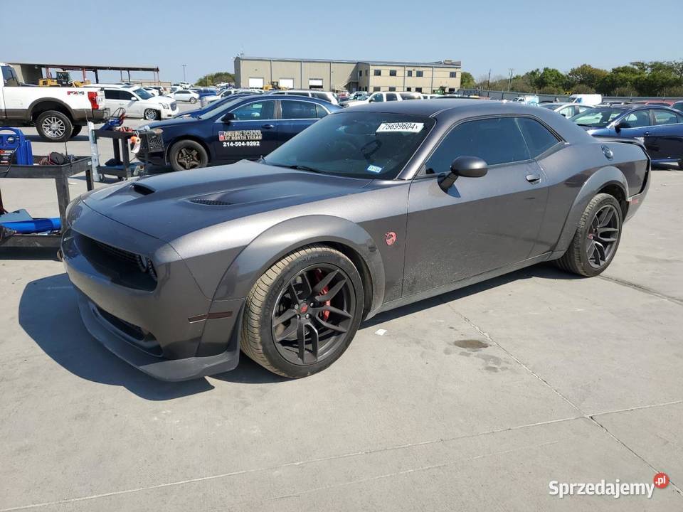DODGE CHALLENGER 64 V8 492 SCAT PACK WIDE BODY automatyczna