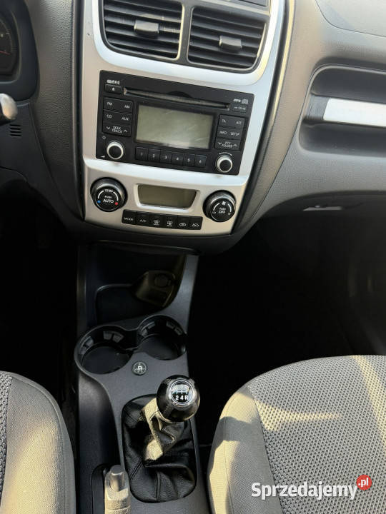 Kia Sportage 20i lpg klimatyzacja 4x4 bez rdzy światła do jazdy dziennej sprzedam