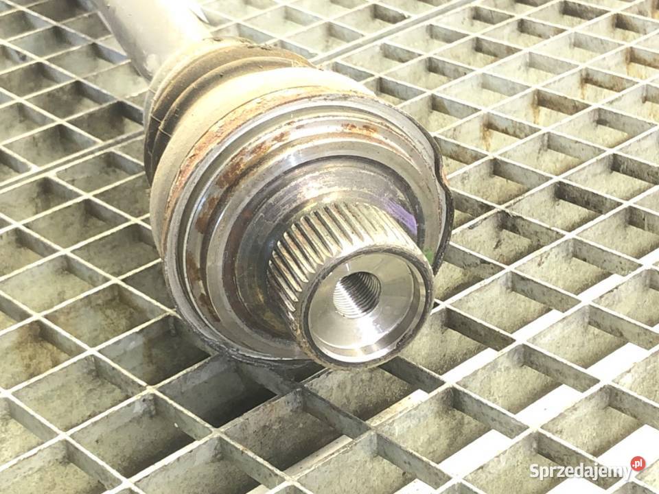 PÓŁOŚ TYŁ PRAWA AUDI Q5 FY 80A501204C 20 204 SUV osobowe Półosie