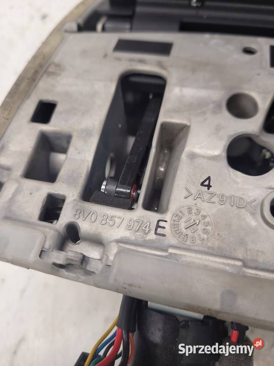 WYŚWIETLACZ MONITOR WINDA AUDI A3 8V 8V0857273M Przystajń