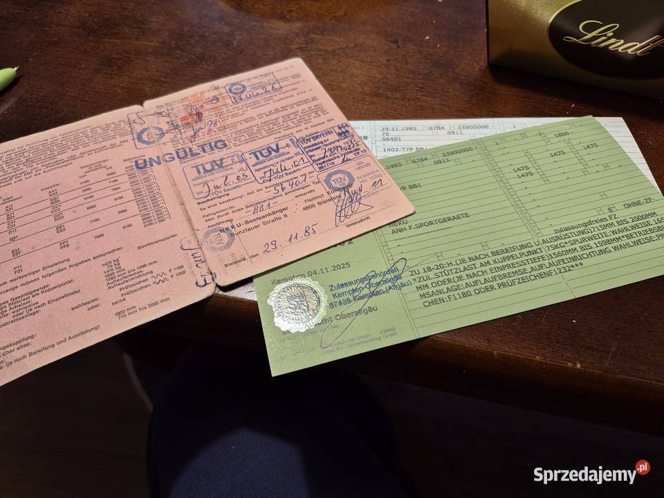 Przyczepa podłodziowa uchylna HECU 1400