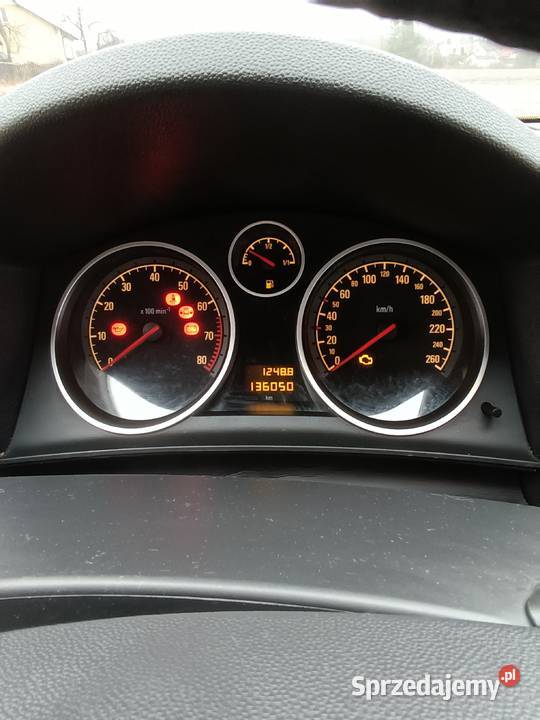 OPEL ASTRA nieuszkodzony Siedlanka