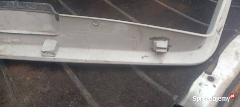 Osłona Tylnej Klapy Górna Passat B5 p3