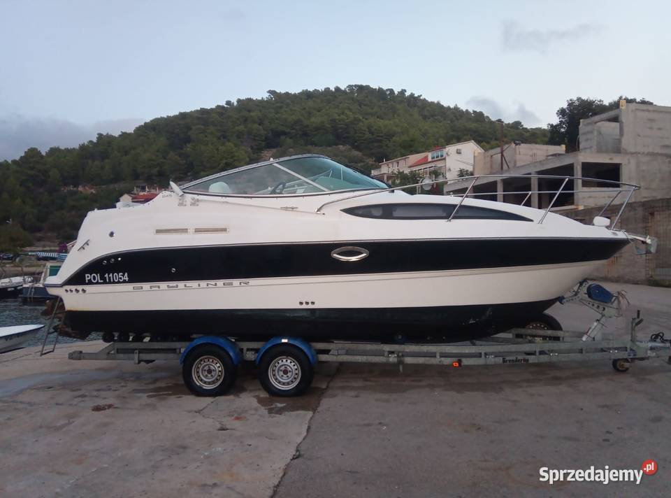 Bayliner 245 Cruiser Jacht Motorowy z Przyczepą Żeglarstwo wielkopolskie Nowe Skalmierzyce