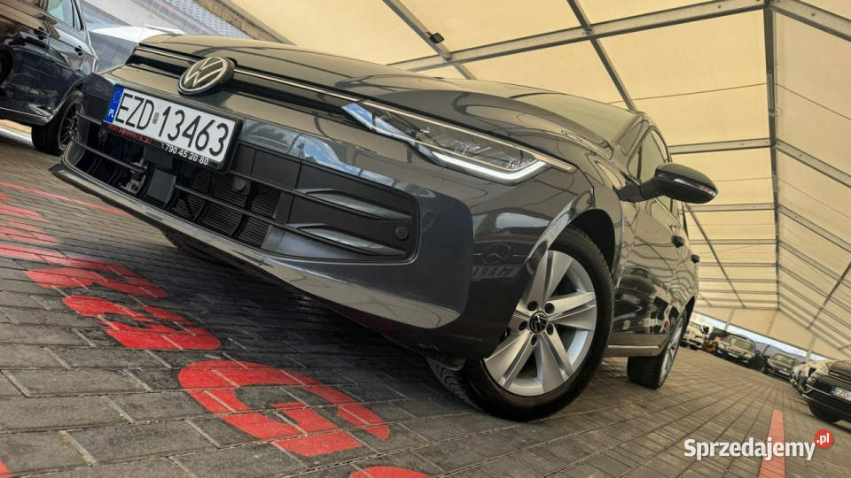 Volkswagen Golf Variant Volkswagen Golf VIII lakier metallic sprzedam