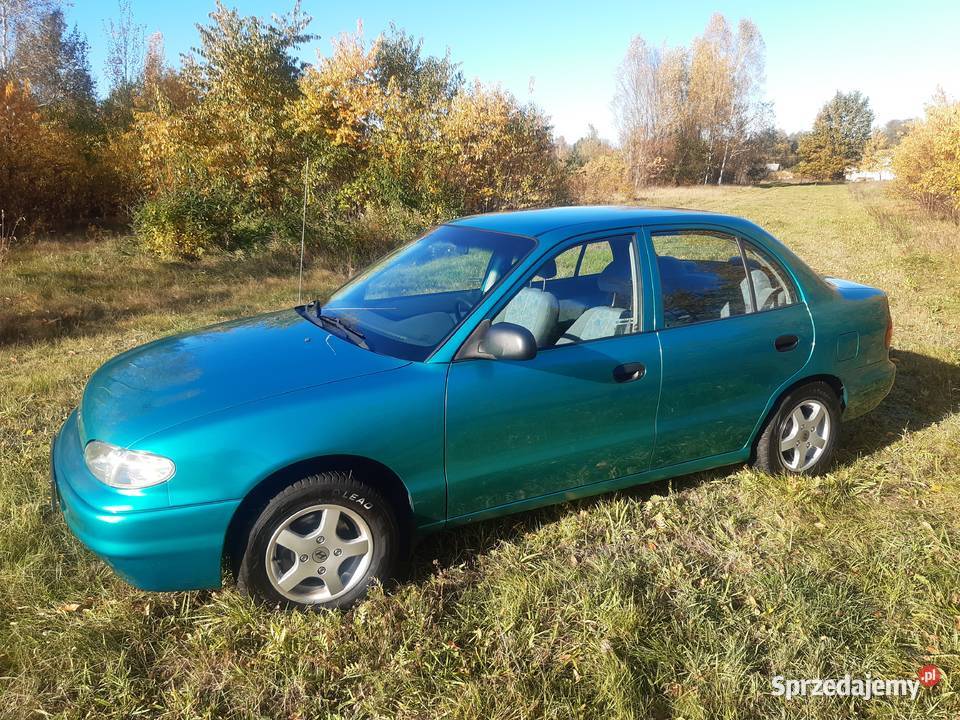 Sprzedam Hyundai Accent 1995 zabytkowy Łochów