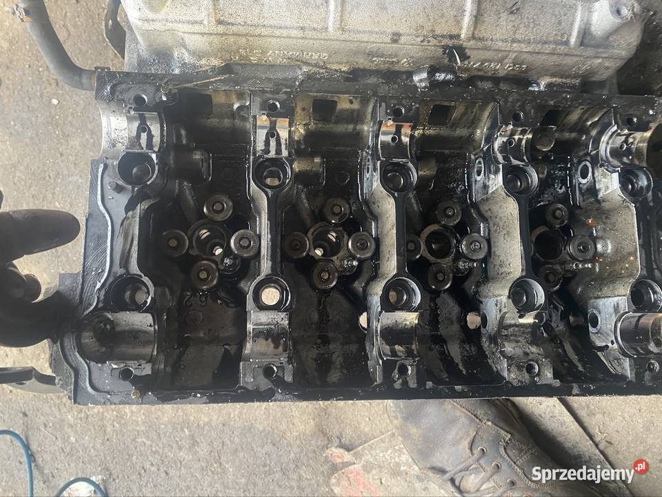 Głowica silnika 20 tdi 16v BKP passat b6 Raszewo Dworskie