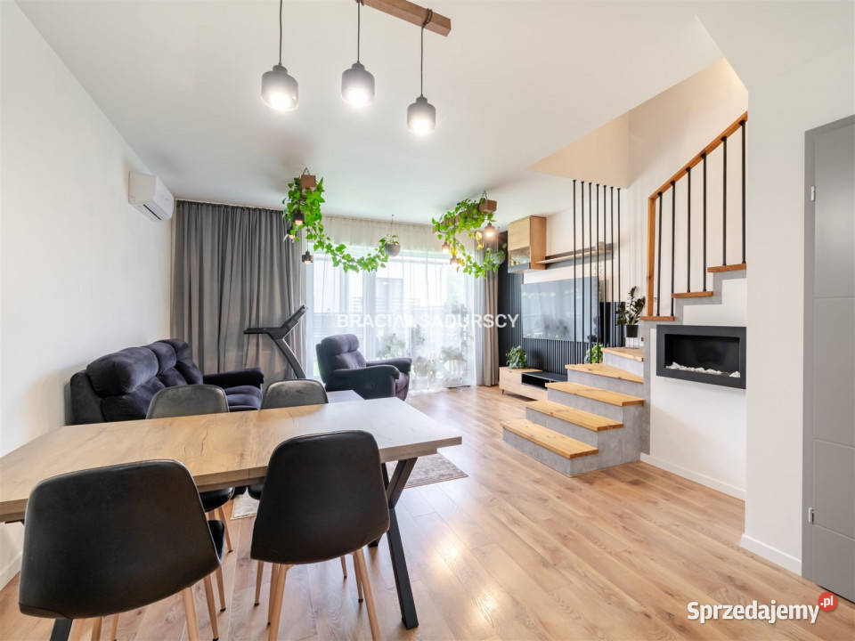 Sprzedaż domu szeregowego Sułków 10281m2 do zamieszkania