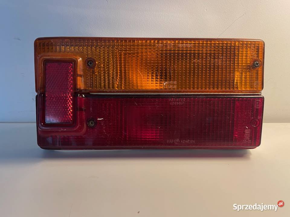 Fiat 125p lampa tylna lewa chrom Poznań