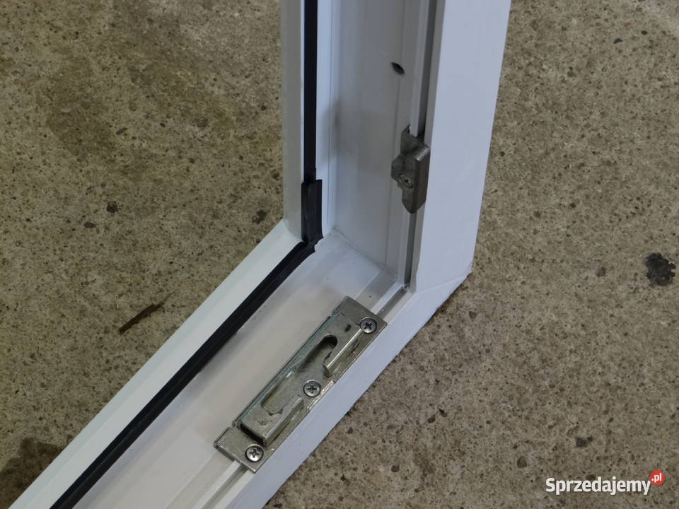 110x136 okno PCV używane TANIE OKNA SZADEK Okna ścienne łódzkie
