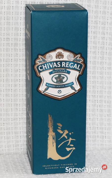 Opakowanie etui pudełko na butelkę whisky CHIVAS Gliwice