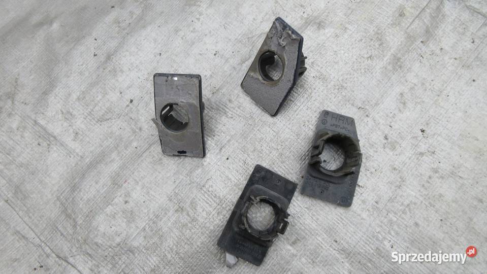 VW PASSAT CC 12 KOSZYK UCHWYT CZUJNIKA PDC Ruda Śląska