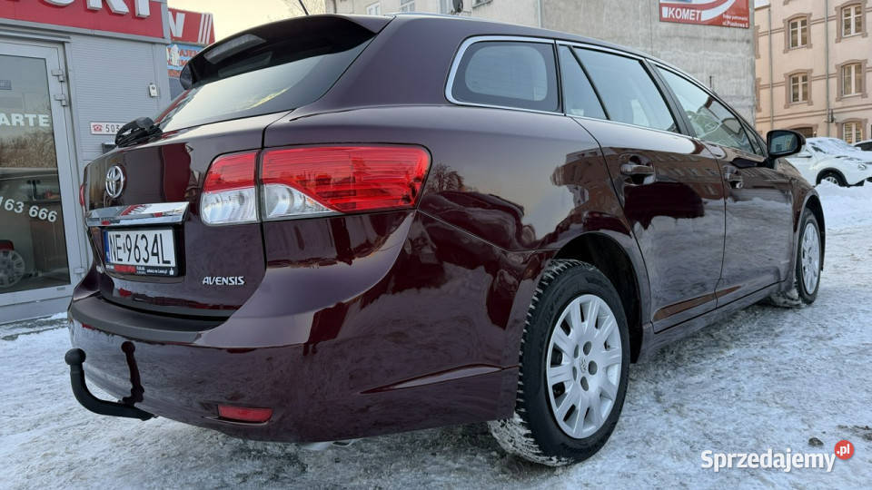 Toyota Avensis 18 Benzyna Moc 147 Zarejestrowany centralny zamek