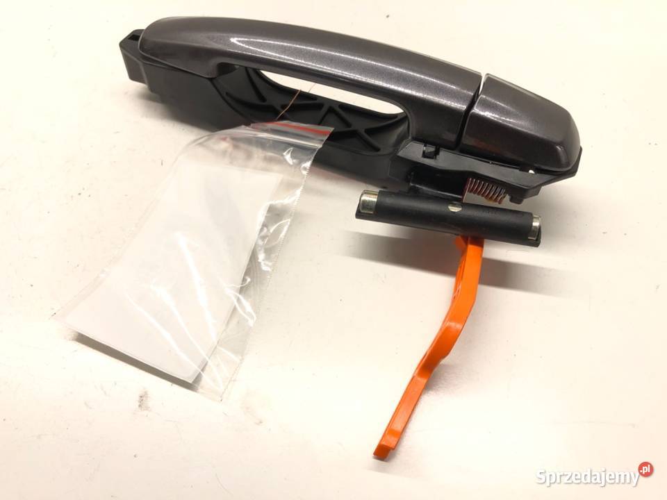 KLAMKA ZEWNĘTRZNA PRAWY TYŁ SUZUKI SX4 SUV osobowe sprzedam