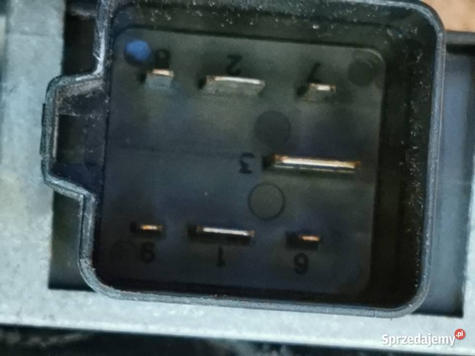 PRZEKAŹNIK ŚWIEC RENAULT NISSAN VOLVO 7700115078