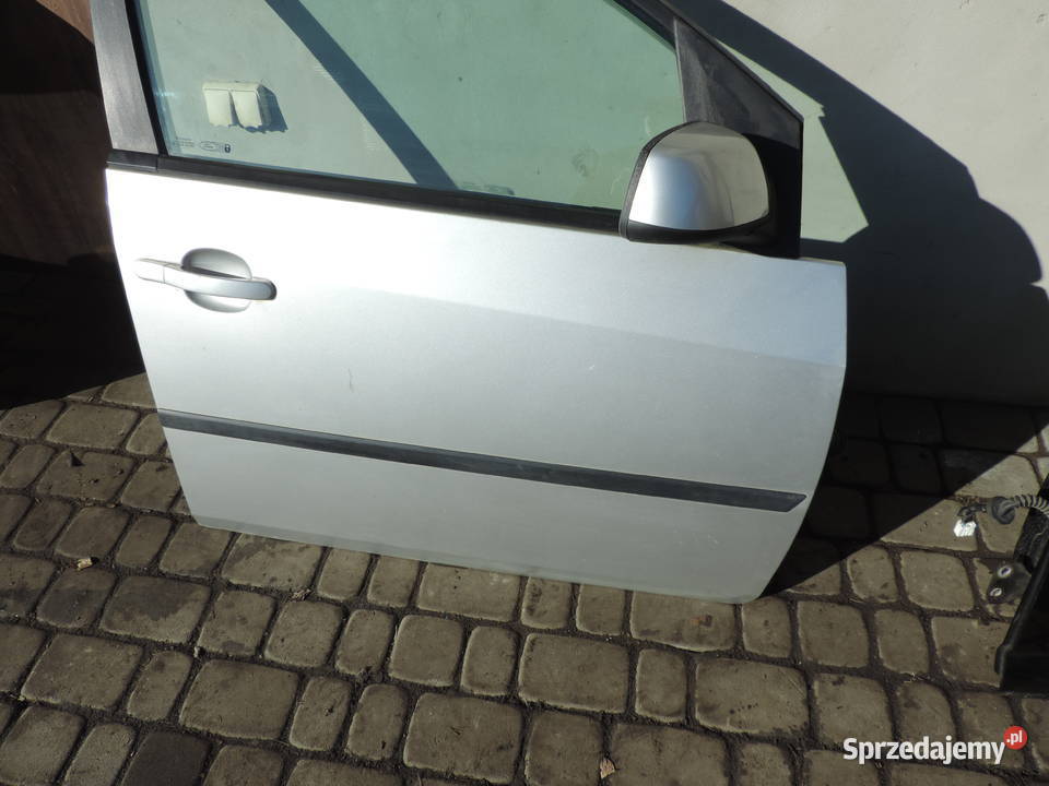 DRZWI PRAWY PRZÓD FORD FIESTA MK5 5D KOLOR 62 Rok produkcji 2005 Nowy Sącz